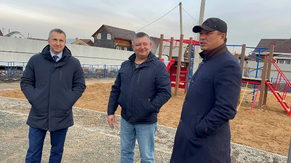 Сергей Тен посетил Шелеховский район